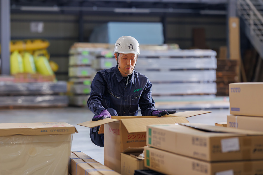 建材部 倉庫業務 K・N/2021年入社
